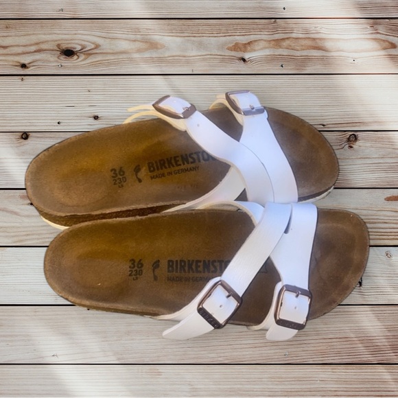 Birkenstock Women Sandals - Picture 2 of 3